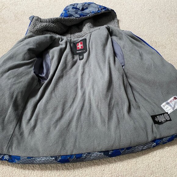 Swiss Tech Size 5T  Blue Gray Camoflauge  Jacket - Picture 4 of 4